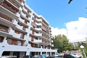 Quadrilocale con doppi servizi, San Giovannello