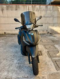 Piaggio Beverly 300