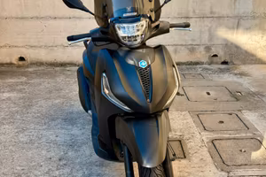 Piaggio Beverly 300
