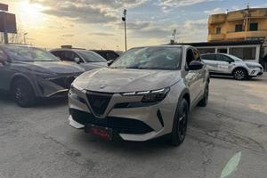 ALFA ROMEO Junior 1.2 136 CV Hybrid eDCT6 Automa