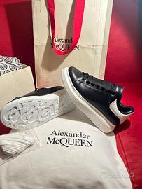 Alexander mcqueen scarpe bianche hotsell e rosse