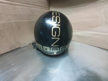 casco momo 