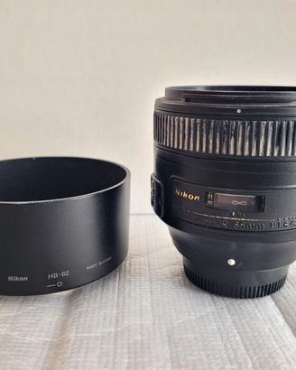 Nikon AF-S 85mm f/1.8 G