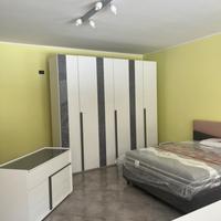 Camera da letto bianca