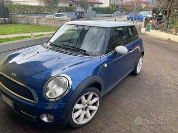Mini Cooper 1.6 R56