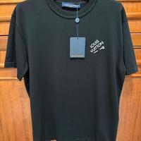 T-shirt Louis Vuitton con firma