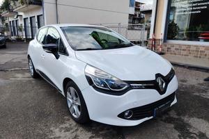 Renault Clio 1.2 75CV 5 porte