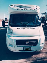 Camper Seminegrale LAIKA 3008