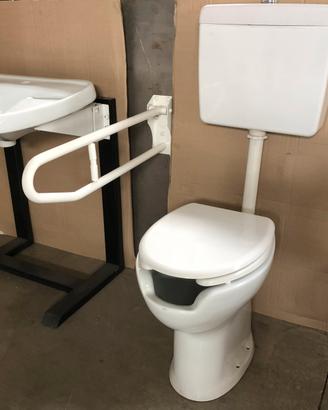 Bagno disabili completo