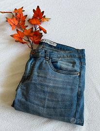 Pantaloni jeans taglia M