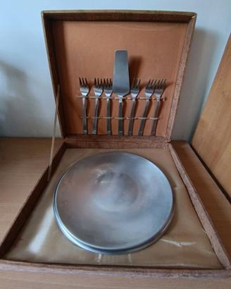Set posate e piatto in acciaio inox