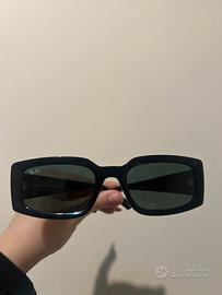 Ray-ban modello RB4395 Kiliane con montatura nera