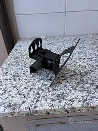 Supporto da parete per monitor o TV