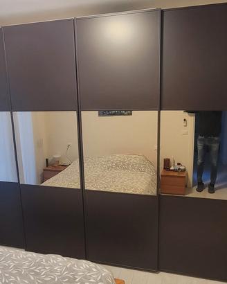 Armadio per camera matrimoniale 