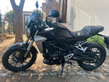 Honda CB 300 R