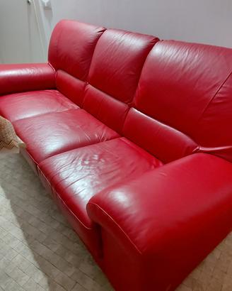 divano in pelle rosso Doimo