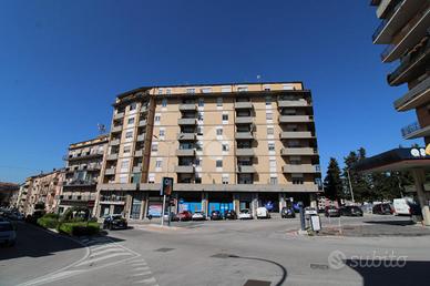 4 LOCALI A CAMPOBASSO