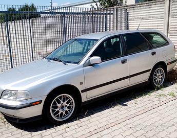 VOLVO V40 T4 Automatica