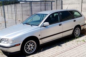 VOLVO V40 T4 Automatica