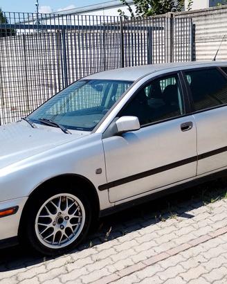 VOLVO V40 T4 Automatica