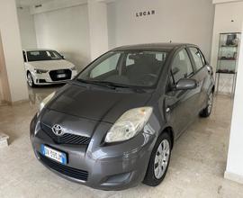 TOYOTA YARIS 1.3 5 PORTE 110.000 KM