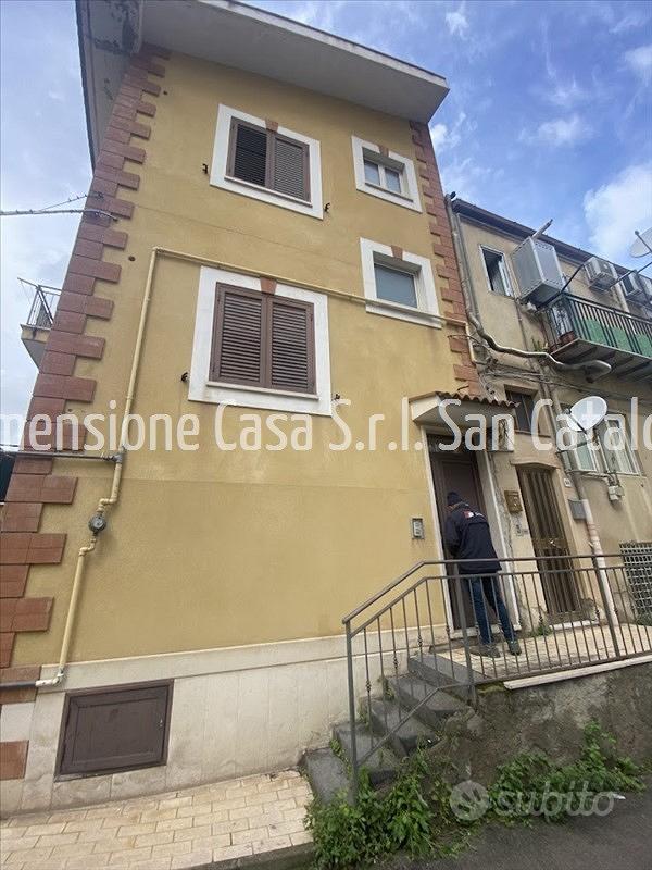 Appartamento – CL - Vista 2