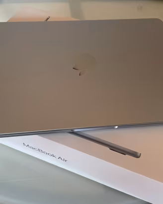 MacBook Air M4 13”