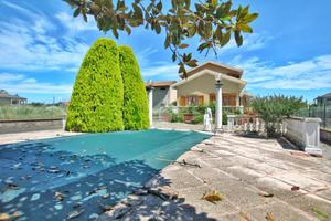 VILLA SINGOLA A BORGO D'ALE