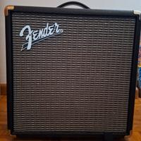 Amplificatore Fender Rumble 15 per Basso/Chitarra