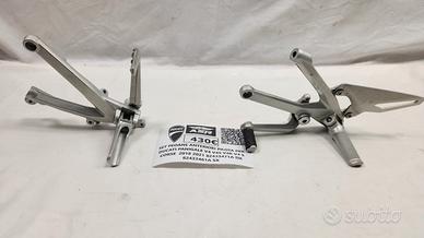 SET PEDANE ANTERIORI ORIGINALI PILOTA PER DUCATI P