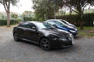 alfa romeo gt