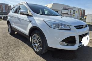 Ford Kuga titanium 2.0 TDCI 4x4