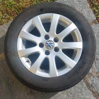 Gomme estive con cerchi in lega Polo