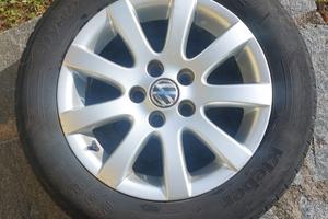 Gomme estive con cerchi in lega Polo