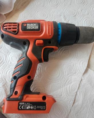 TRAPANO AVVITATORE A BATTERIA 18 V  BLACK & DECKER