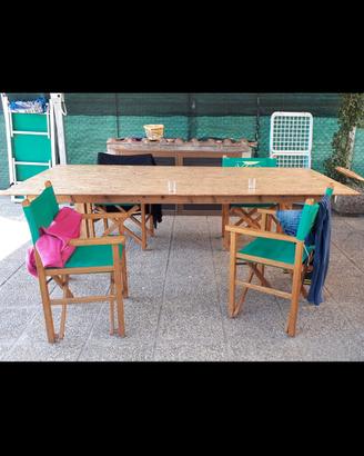 Panchine e tavolo da giardino 