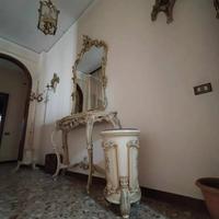 Mobile da antiquariato