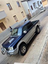 Mitsubishi l200 - 2004