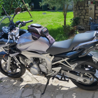Moto Yamaha FZ6 Fazer