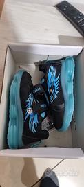 Scarpe bambino nuove