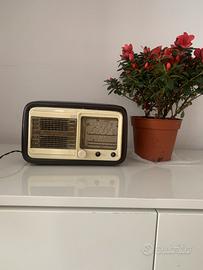 Radio d’epoca transcontinental anni 40