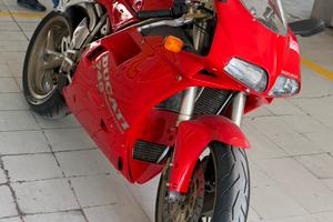 Ducati 748