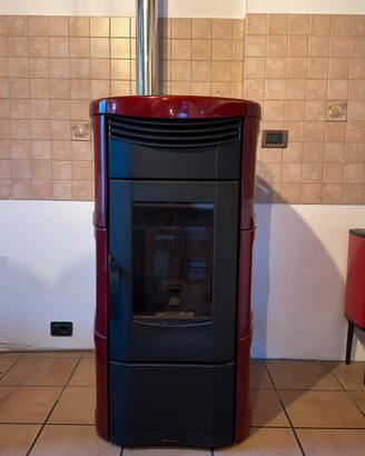 Stufa a Pellet Extraflame EMMA 11 kW – Bordeaux