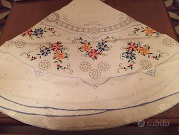 TOVAGLIE TAVOLO ROTONDO