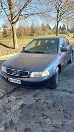 Audi A4 I 1998 1.8
