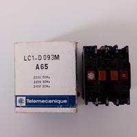 Contattore Telemecanique 4p 4Kw Bobina 220V