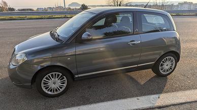 Lancia Ypsilon Ecochic 2010 - GPL di serie