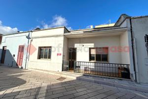 Casa Indipendente Surano [Pogg12VRG]