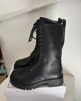 Anfibio donna con zip nero tg 36 nuovo