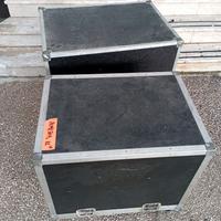 flightcase vuoti generici  a "cappuccio "